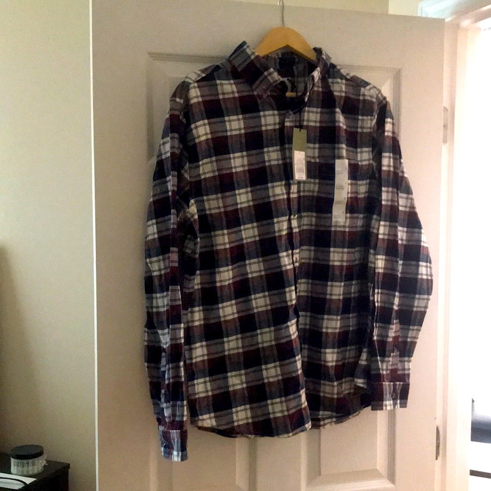 Men’s long sleeve shirt